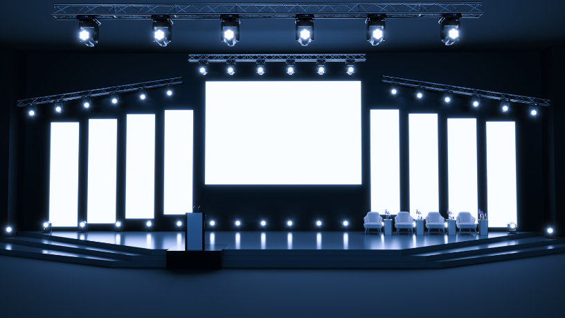 Logística de eventos sem falhas: conte com a Avantec Transportes para o transporte de estruturas.
