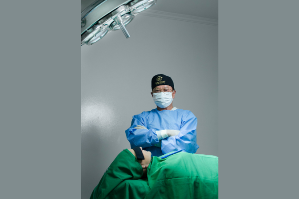 Milton Seigi Hayashi orienta sobre como garantir uma cicatrização rápida e saudável após procedimentos estéticos.