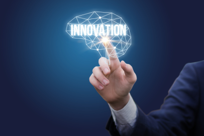 Gustavo Morceli destaca como laboratórios de inovação escolar transformam alunos em criadores e solucionadores reais de problemas.