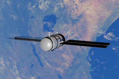 Satélite orbitando a Terra, com oceanos e continentes visíveis ao fundo